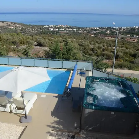 Vilă Imagine Your Family Renting A Luxury Holiday Close To Latchi's Main Attractions, Latchi 1264